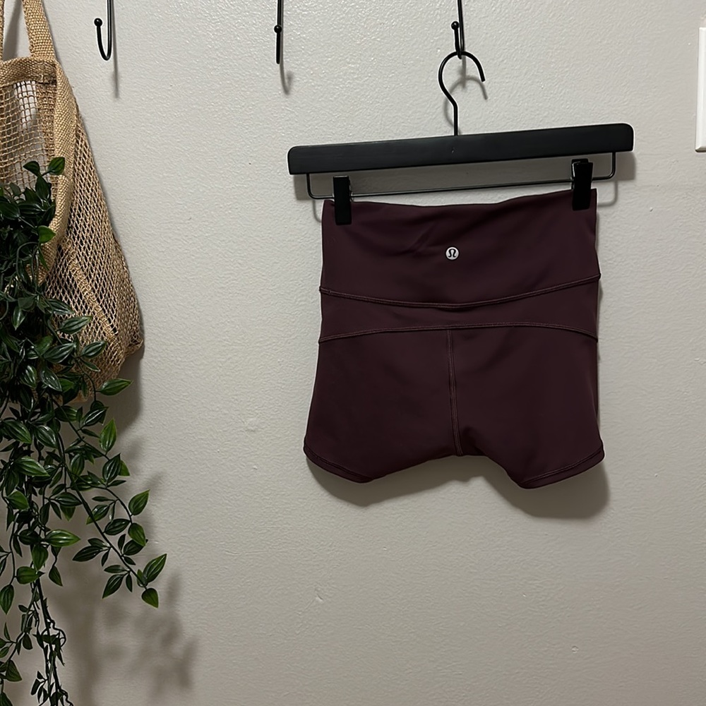 Lululemon In Movement High Rise Short *Everlux 2.5” - Picture 5 of 7
